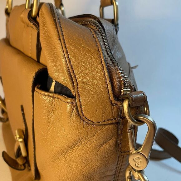 Boden Tan Leather Crossbody shoulder Bag - Picture 3 of 15